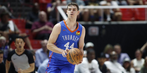 勇士三位新秀跻身历史最年轻夺冠榜单，魔术师新秀FMVP传奇居首