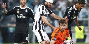 开云体育官网-德国裁判：吹比赛不能离伊布太近 基耶利尼拽人还问我这样拽行不